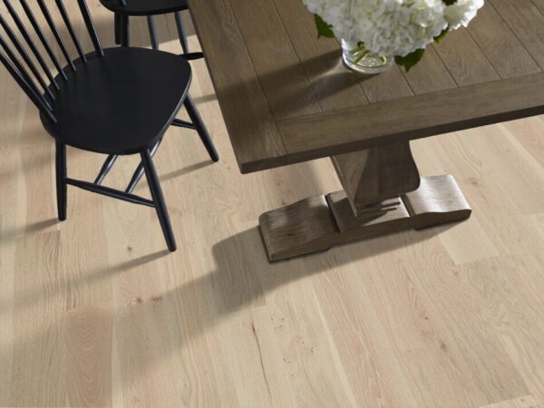 ANDERSON HARDWOOD NOBLE HALL COUNTESS 7 IN Room Scene