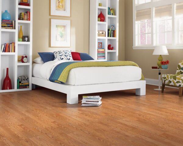 Mohawk RevWood Essentials Carrolton Harvest Oak - Image 2