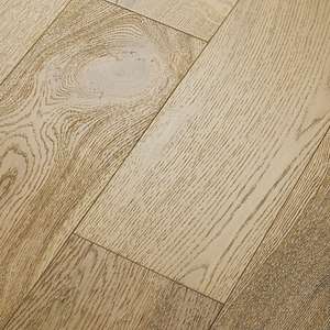 Shaw SW689 Couture Oak- Engineered Hardwood Flooring Crema 02034