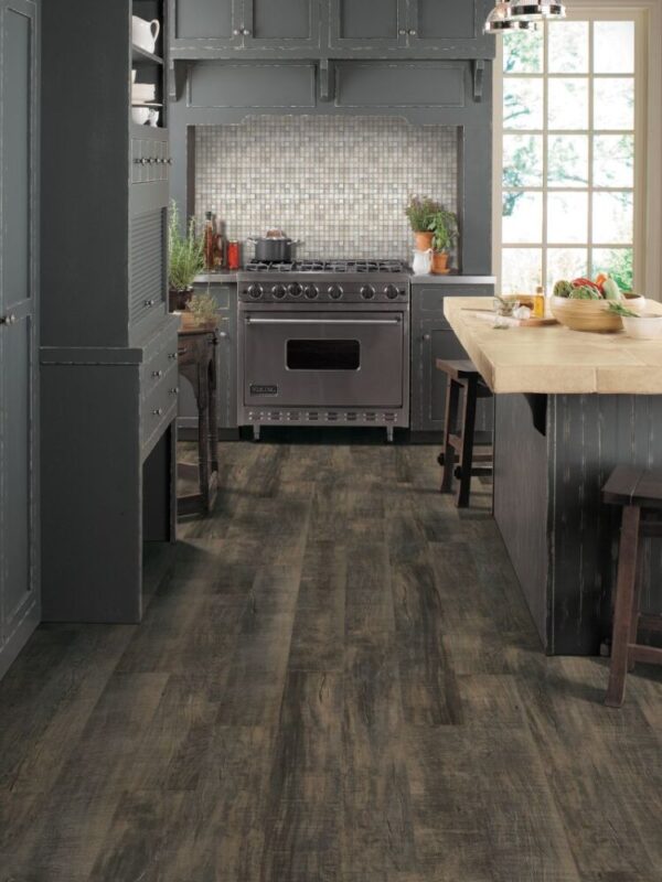 Mohawk SolidTech Select Discovery Ridge Baywood Brown 6" - Image 2