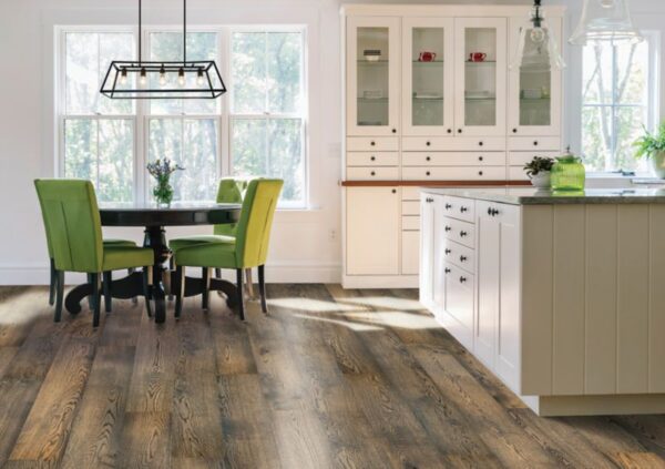 Mohawk UltraWood Plus Westport Cape Monterey Oak 9" - Image 2