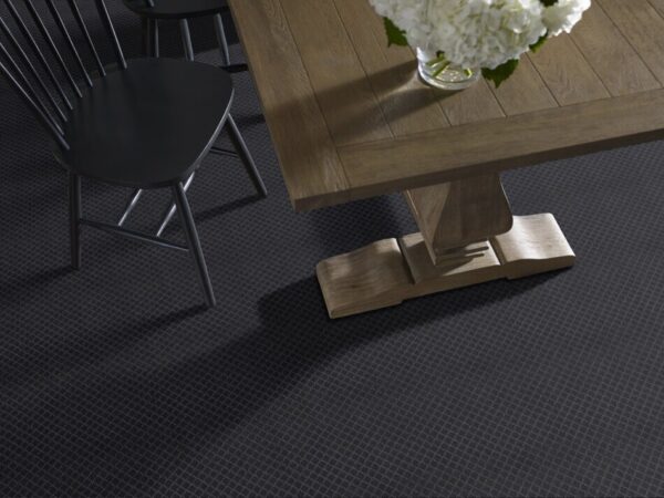 TUFTEX  PAWNACHE NIGHT SHADE ZZ080-00558 Room Scene